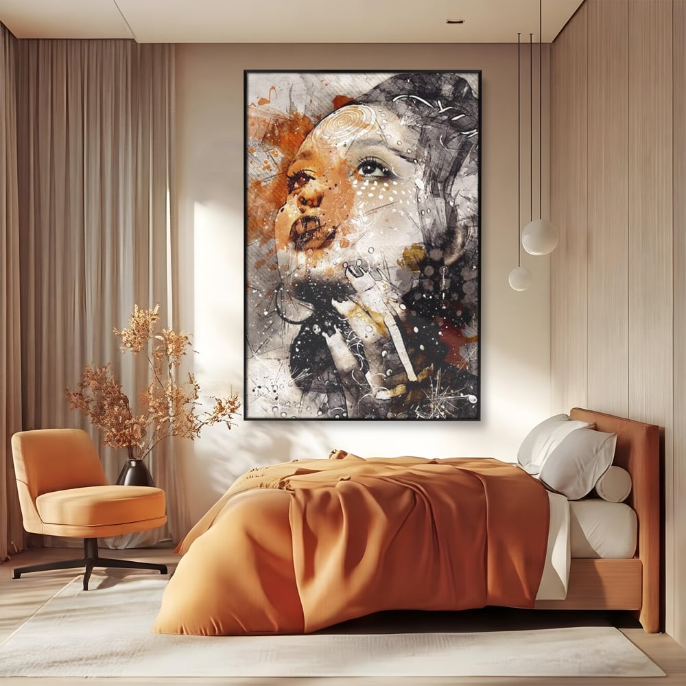 Tablou canvas cu tablou canvas cu portret abstract feminin, in rama de aluminiu negru, pe perete intr-un dormitor