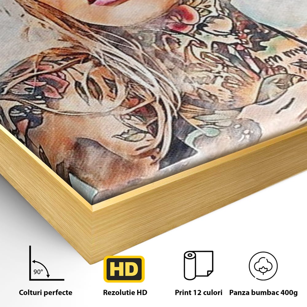 Detaliu al suprafetei: tablou canvas cu femeie tatuata, in rama de aluminiu auriu