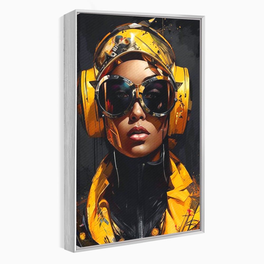 Tablou canvas cu portret digital cu femeie cyber galbena, in rama de aluminiu argintiu