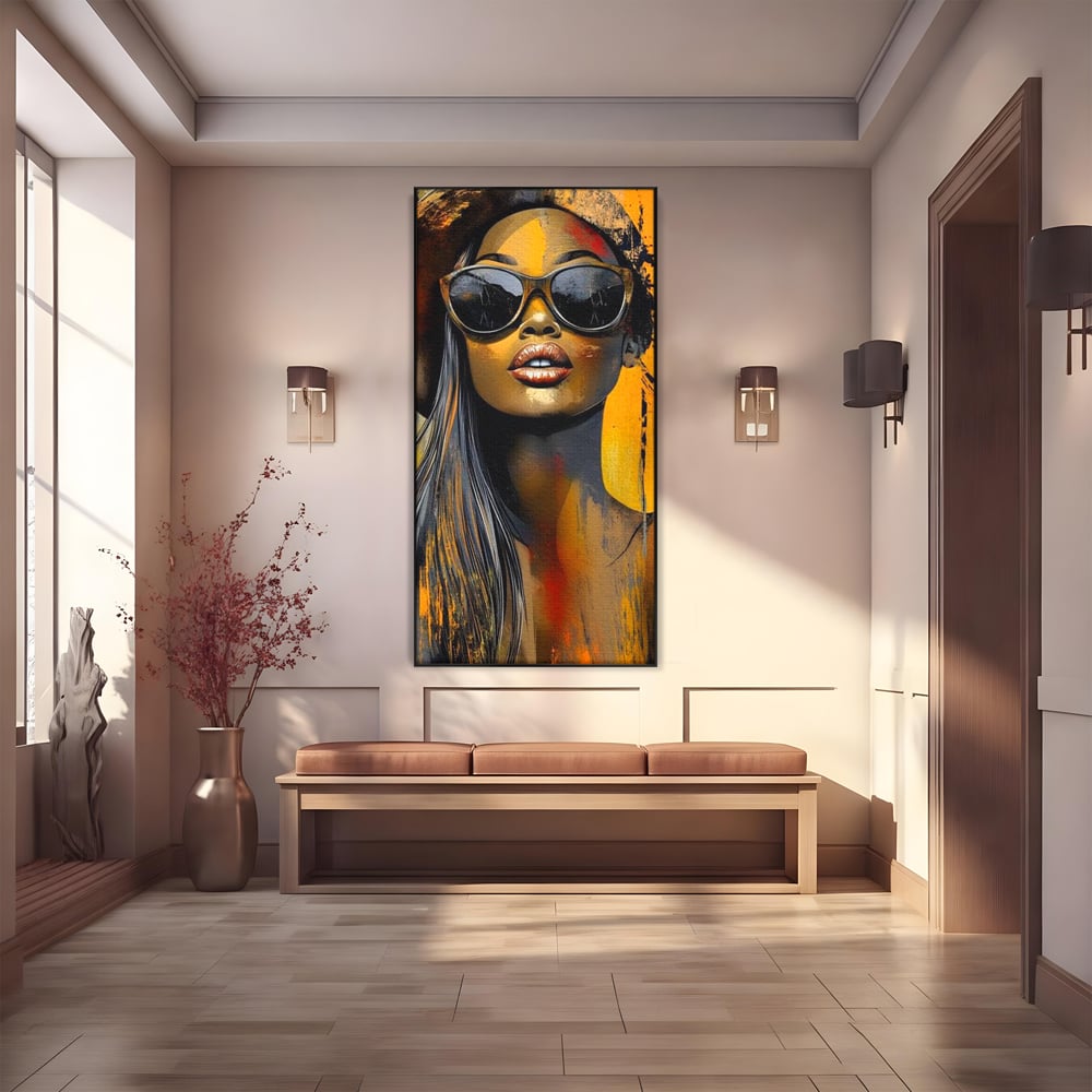 Tablou canvas cu tablou canvas cu portret de femeie ochelari de soare, in rama de aluminiu negru