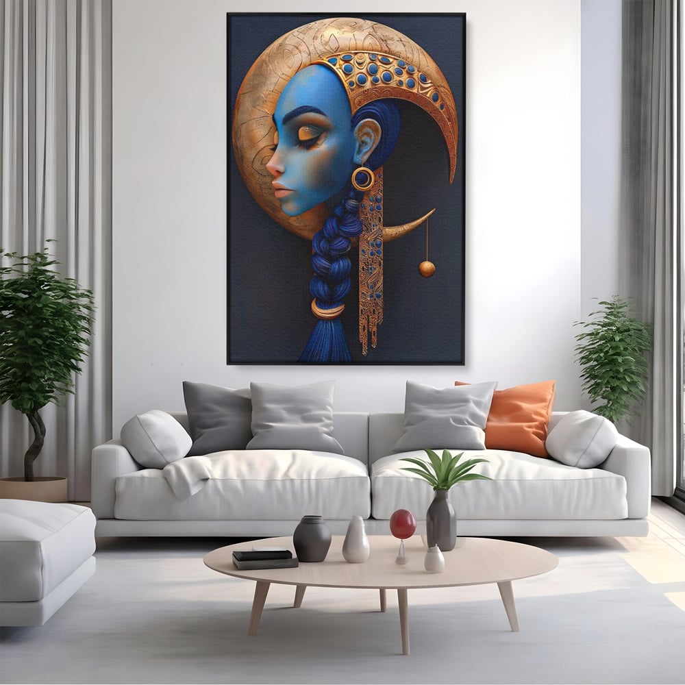 Tablou canvas cu tablou canvas portret de femeie albastra, in rama de aluminiu negru, pe perete intr-un living
