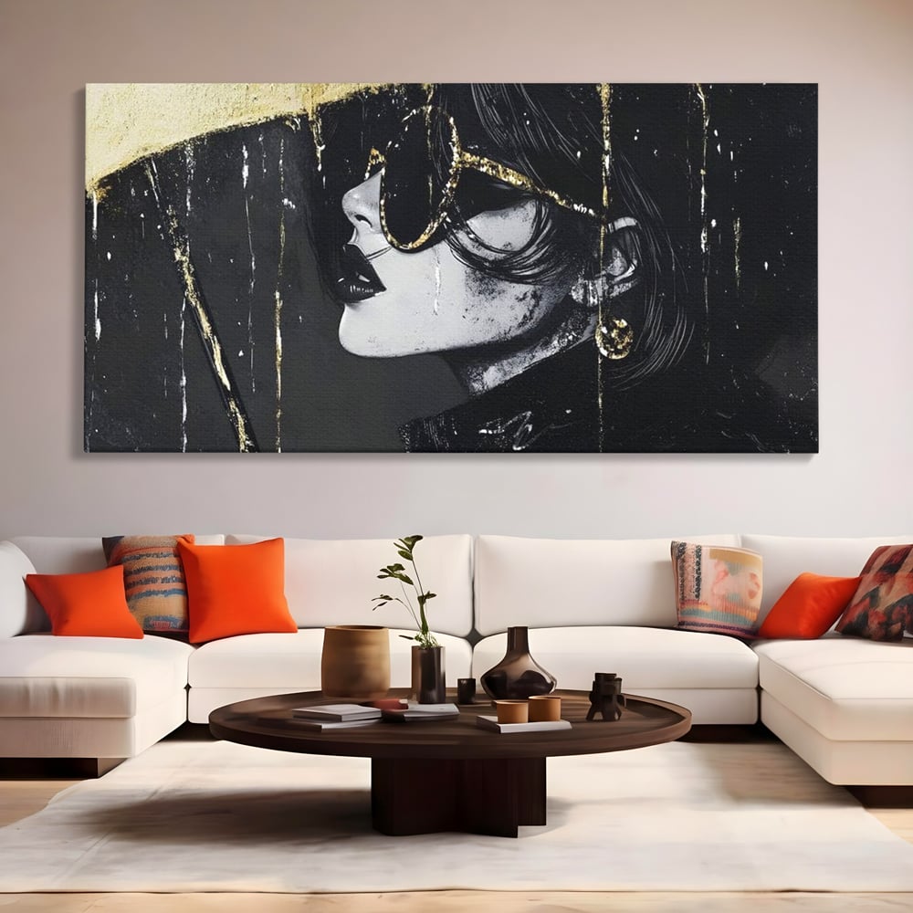 Tablou canvas cu tablou canvas cu femeie in ploaie stilizata, fara rama, pe sasiu de lemn, pe perete intr-un living