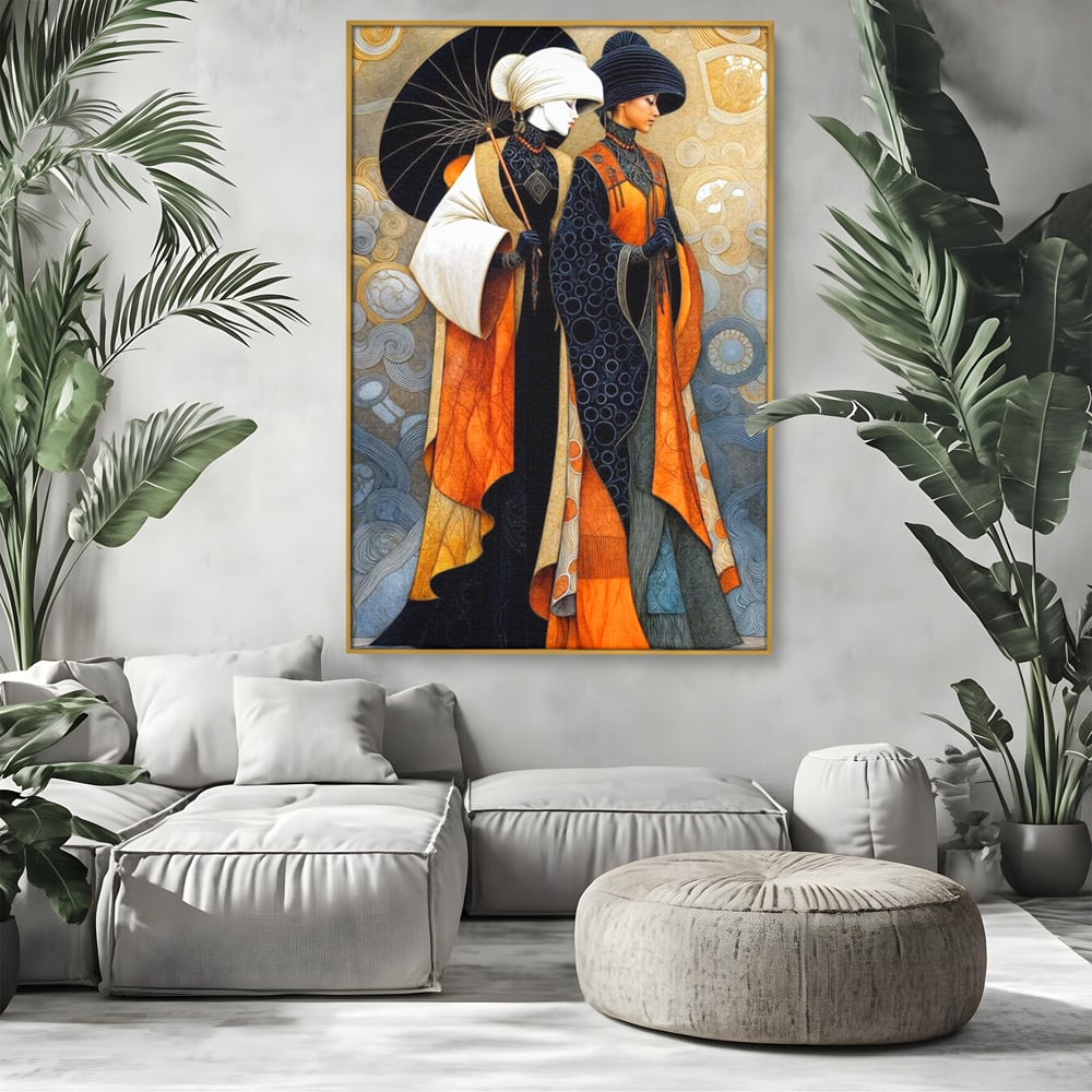 Tablou canvas cu tablou canvas cu doua femei asiatice stilizate, in rama de aluminiu auriu, pe perete intr-un living