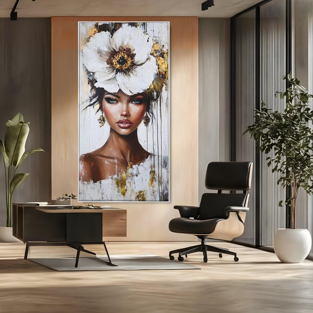 Tablou canvas cu tablou canvas cu portret feminin si floare, in rama de aluminiu argintiu, pe perete intr-un birou