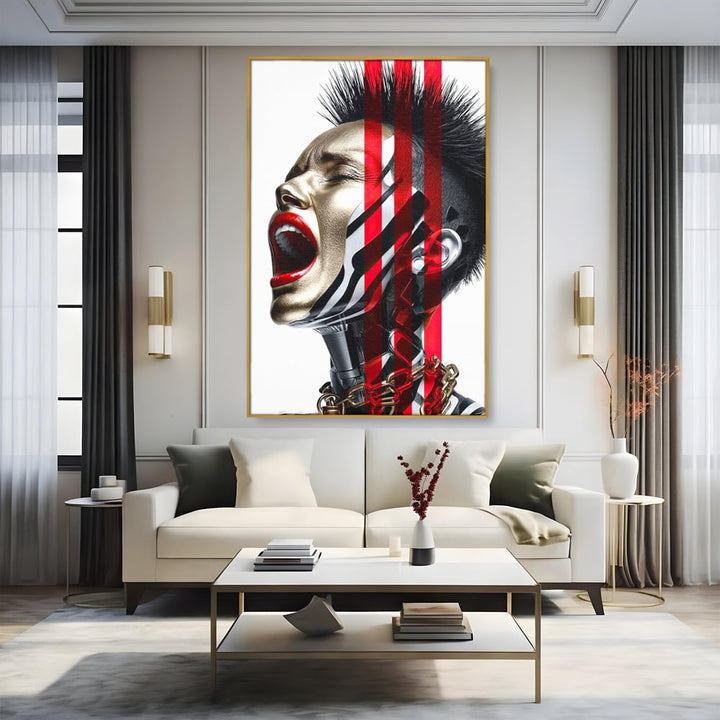 Tablou canvas cu tablou canvas cu femeie futurista urland, in rama de aluminiu auriu, pe perete intr-un living