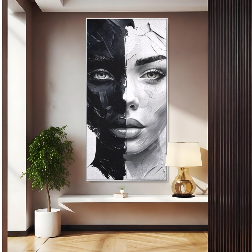 Tablou canvas cu tablou canvas cu chip de femeie in doua nuante, in rama de aluminiu argintiu
