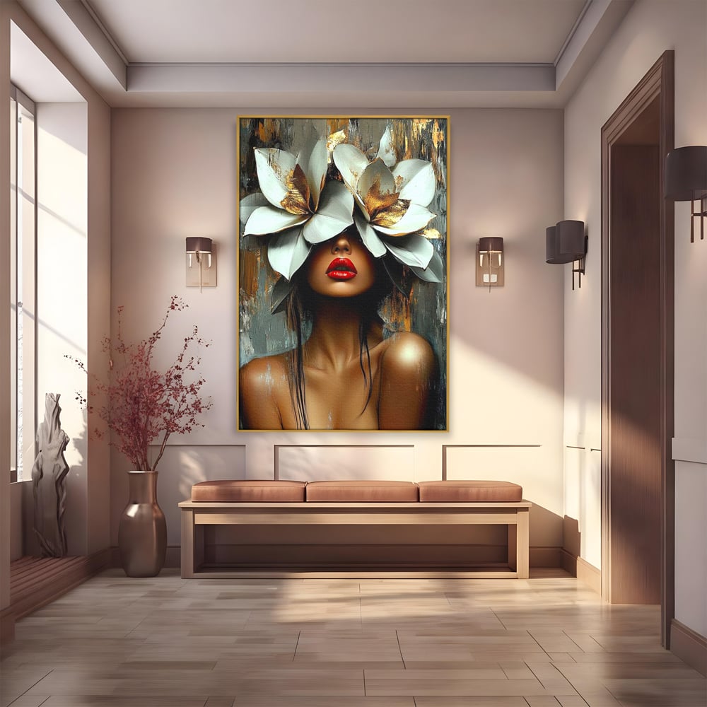 Tablou canvas cu tablou canvas cu femeie si flori, in rama de aluminiu auriu