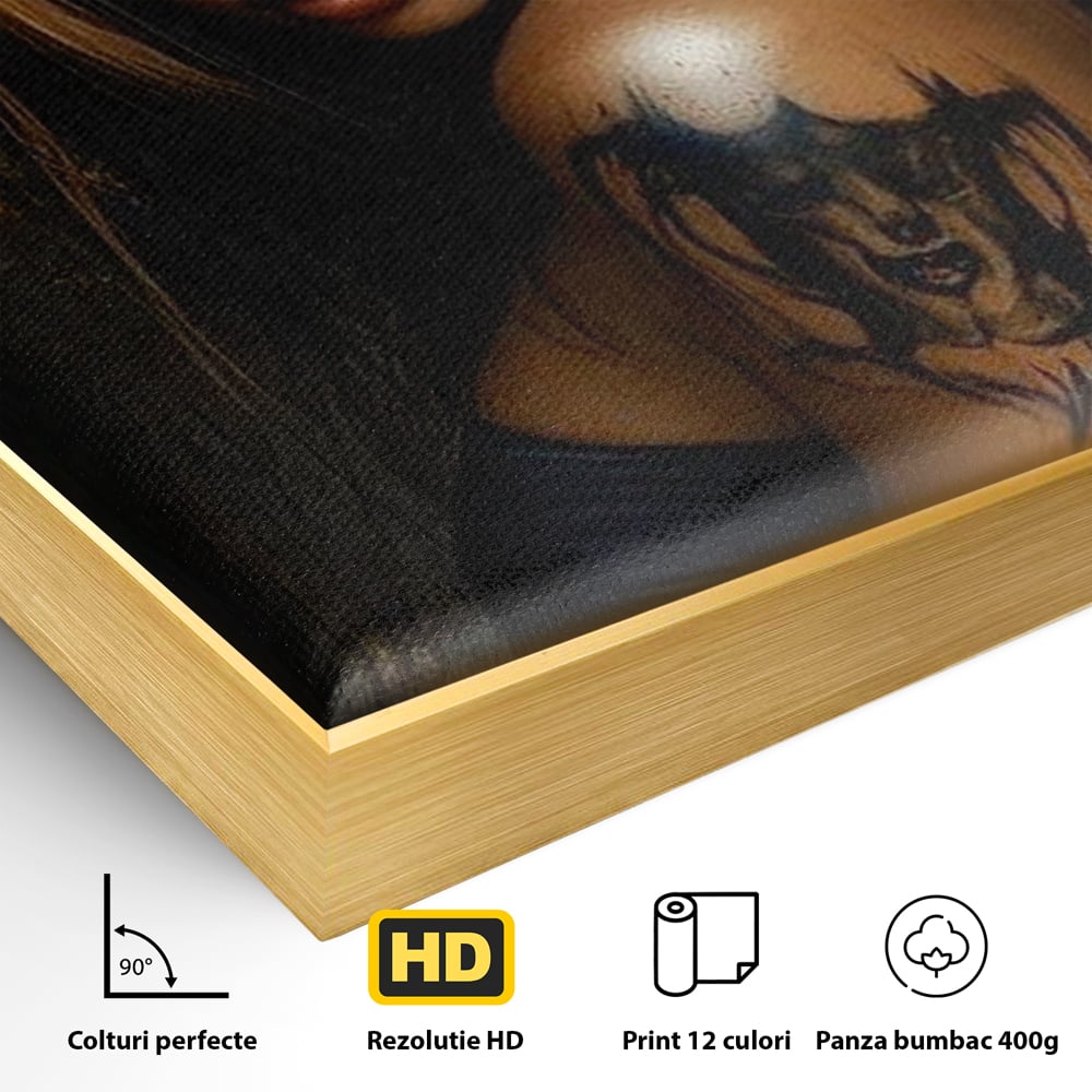 Detaliu al suprafetei: tablou canvas cu portret de femeie demon, in rama de aluminiu auriu