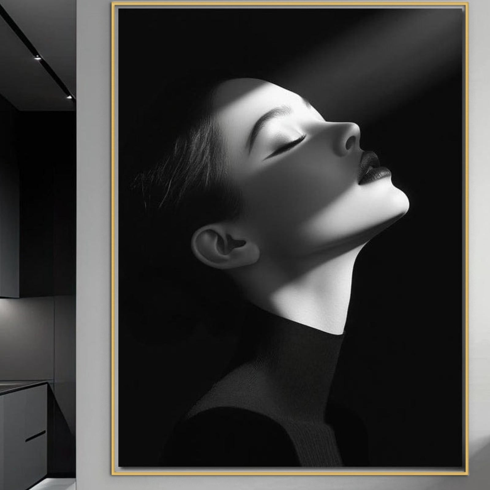 Tablou Canvas Premium, LuxCanva® G1195, Lumina Divina, Respiratie, Raza, Tacere, Femeie, Contemplare, Alb, Negru, Atemporal, Gratie, Light, Dorinta, Divin, Birou, Living, Dormitor