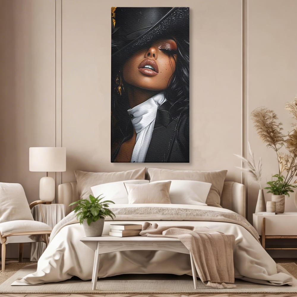 Tablou canvas cu tablou canvas cu femeie in joben si frac, fara rama, pe sasiu de lemn, pe perete intr-un dormitor