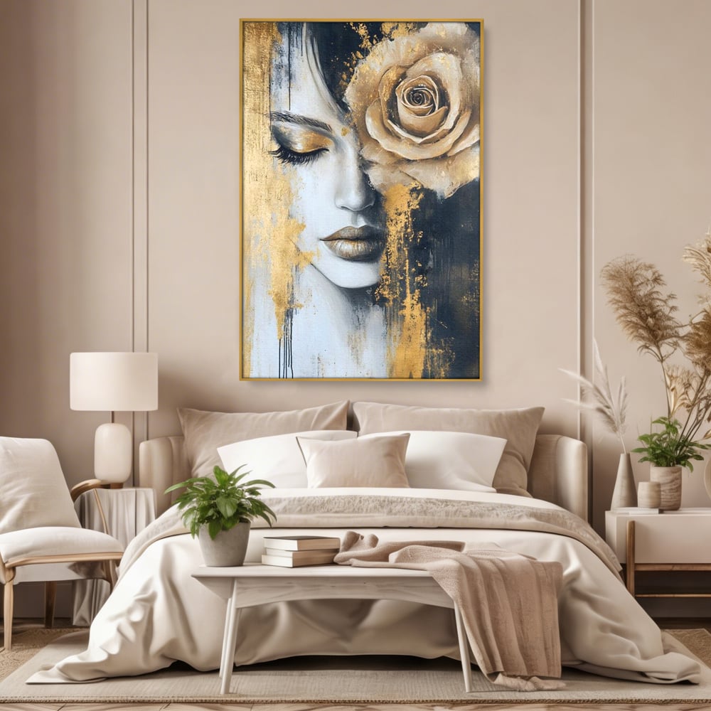 Tablou canvas cu tablou canvas portret feminin cu trandafir auriu, in rama de aluminiu auriu, pe perete intr-un dormitor