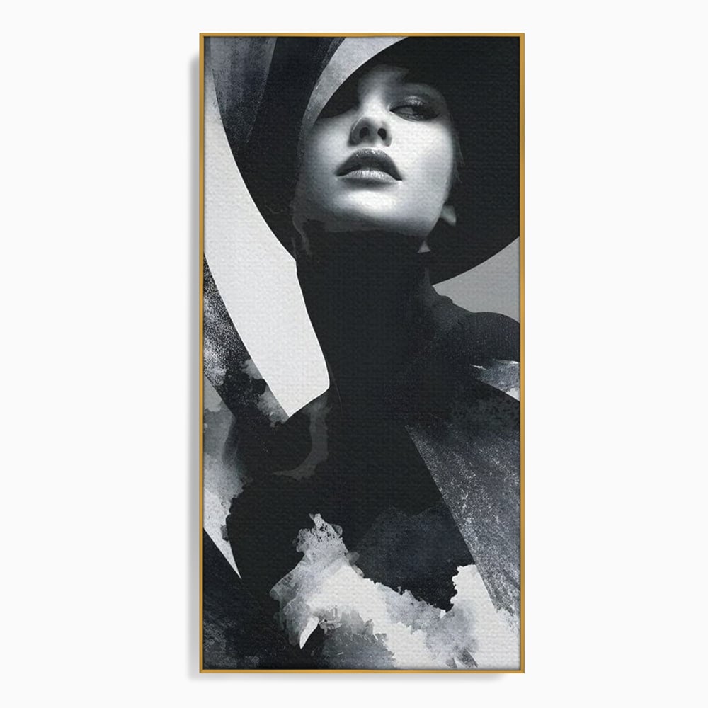 Tablou canvas cu tablou canvas cu portret artistic de femeie, in rama de aluminiu auriu