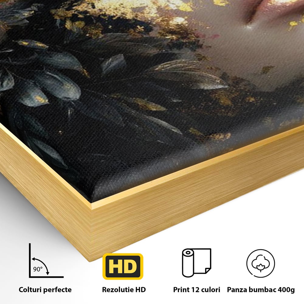 Detaliu al suprafetei: tablou canvas cu chip de femeie, in rama de aluminiu auriu