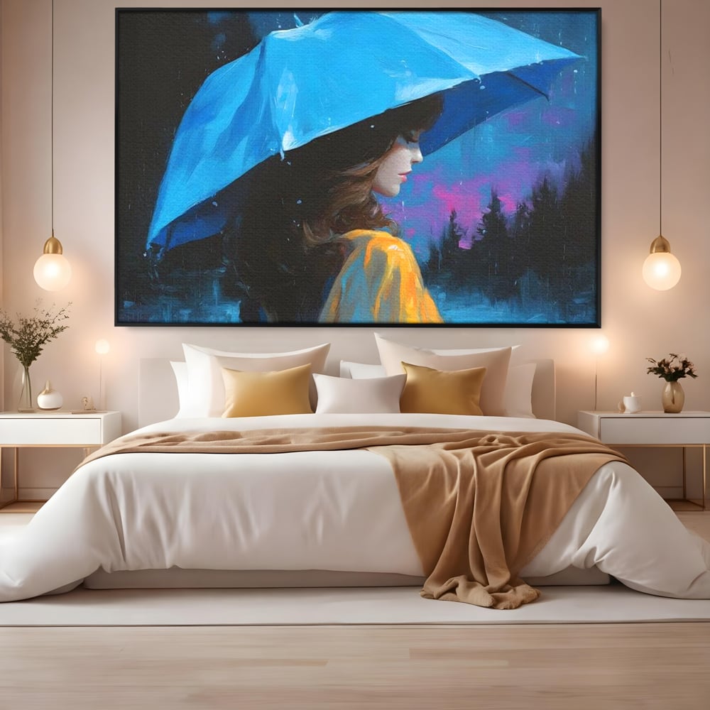 Tablou canvas cu pictura cu femeie sub umbrela albastra, in rama de aluminiu negru, pe perete intr-un dormitor