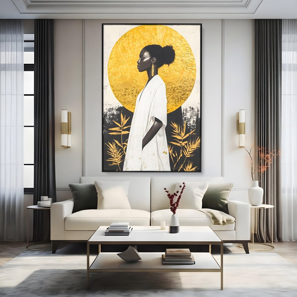 Tablou canvas cu tablou canvas cu portret de femeie afro, in rama de aluminiu negru, pe perete intr-un living