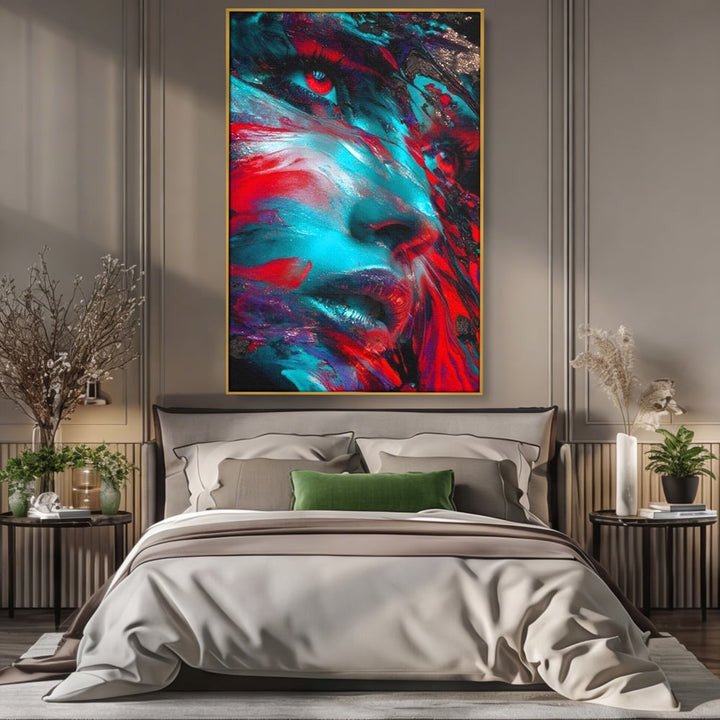 Tablou canvas cu tablou canvas cu portret abstract si ochi rosu, in rama de aluminiu auriu, pe perete intr-un dormitor