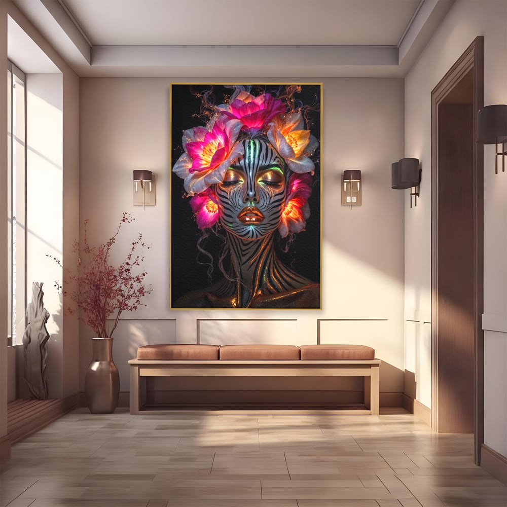Tablou canvas cu tablou canvas cu femeie si flori neon, in rama de aluminiu auriu