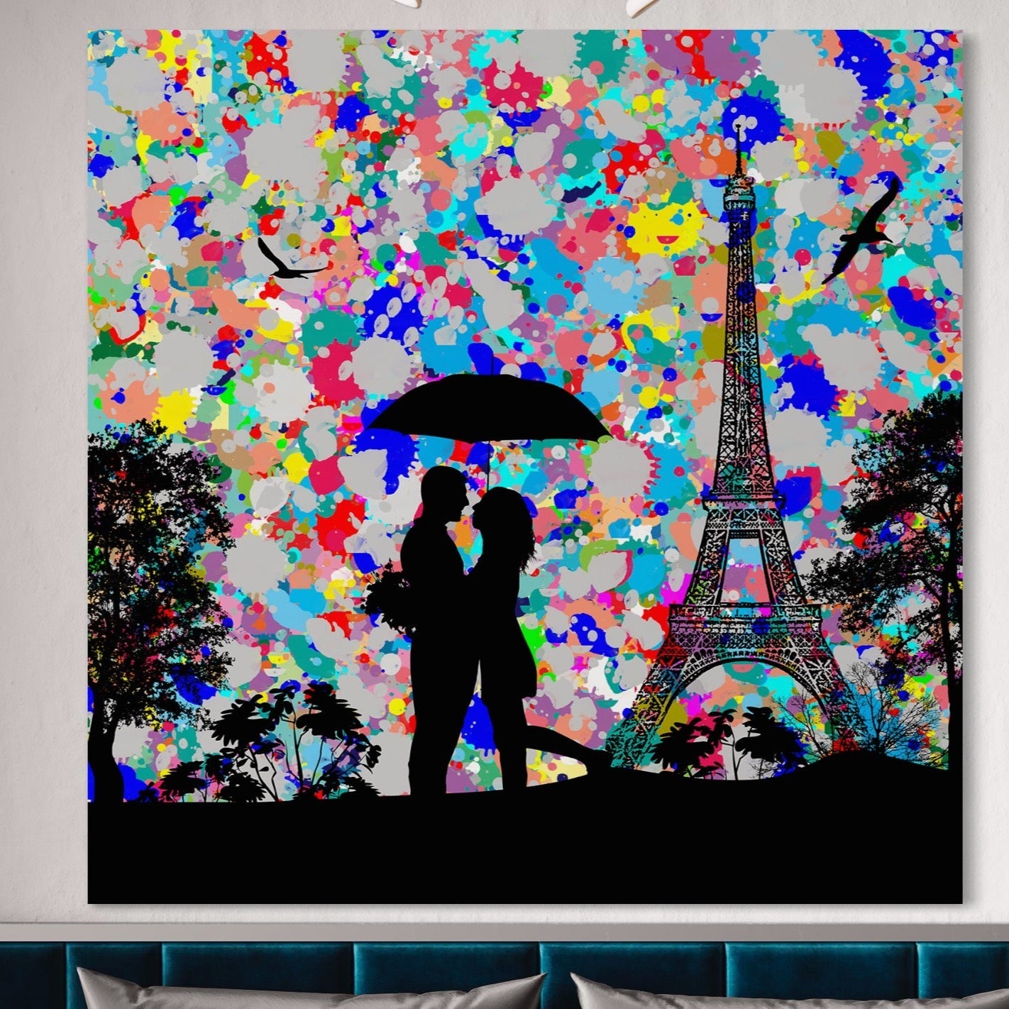 Tablou Canvas Premium LuxCanva® B1119, Love In Paris , Living, Paris, Umbrela, Indragostiti, Dormitor, Turnul Eiffel, Culori Vibrante