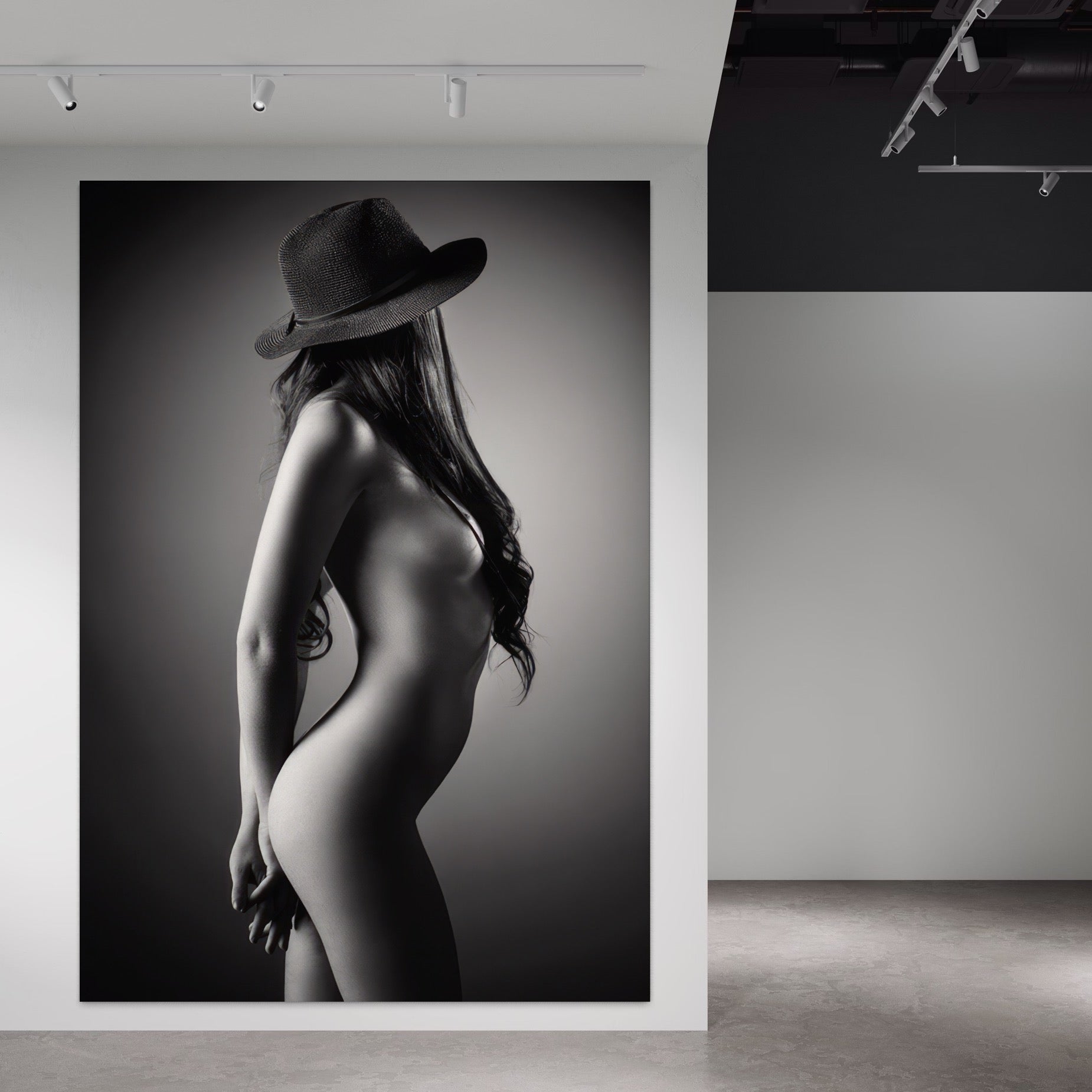 Tablou Canvas Premium LuxCanva® A1324, Sexy Girl , Living, Nude, Palarie, Senzual, Femeie, Dresing, Culori Vibrante