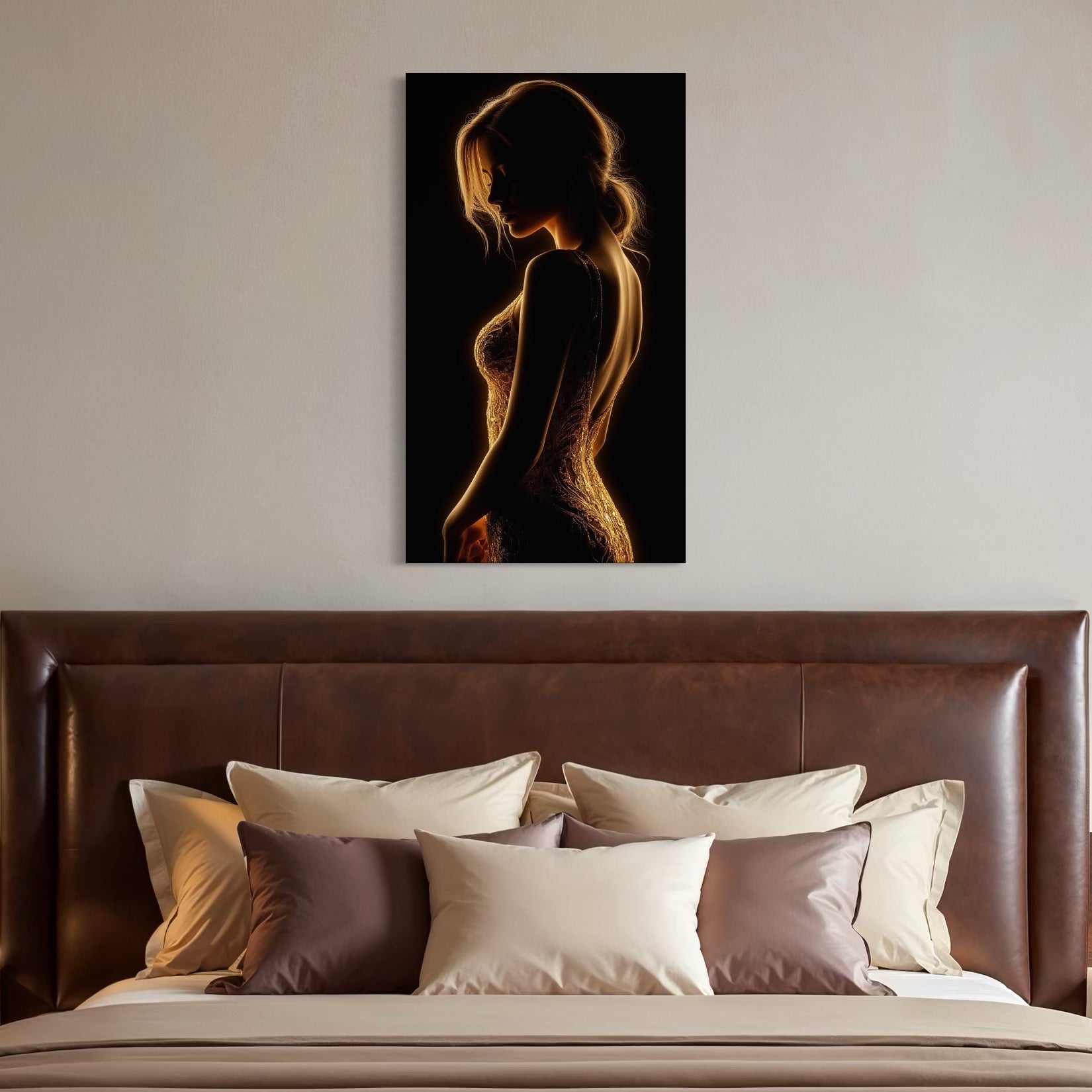 tablou canvas cu silueta luminata a unei femei intr-o rochie eleganta, pe fundal negru