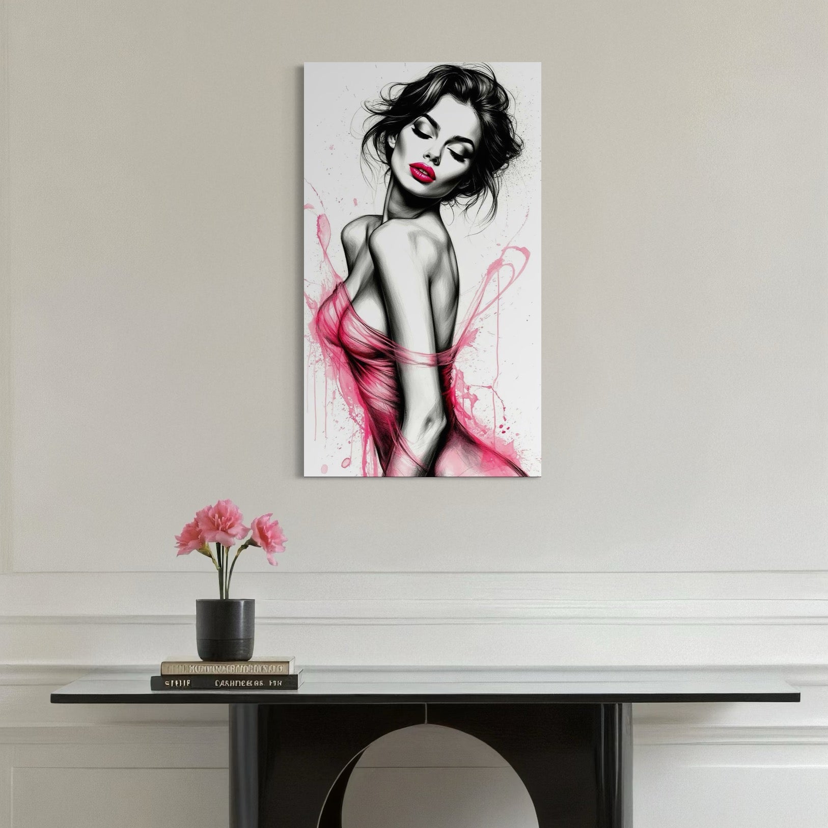 tablou canvas cu o femeie sexy cu buzele roz, redata intr-un cadru erotic alb si negru