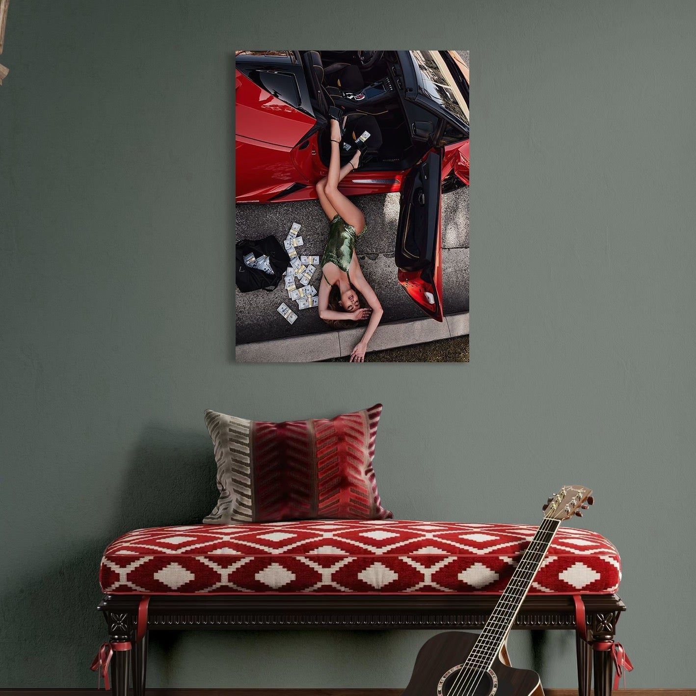 tablou canvas cu o femeie sexy intr-o rochie verde stralucitoare, la marginea unui drum intr-o masina rosie langa teancuri de bancnote