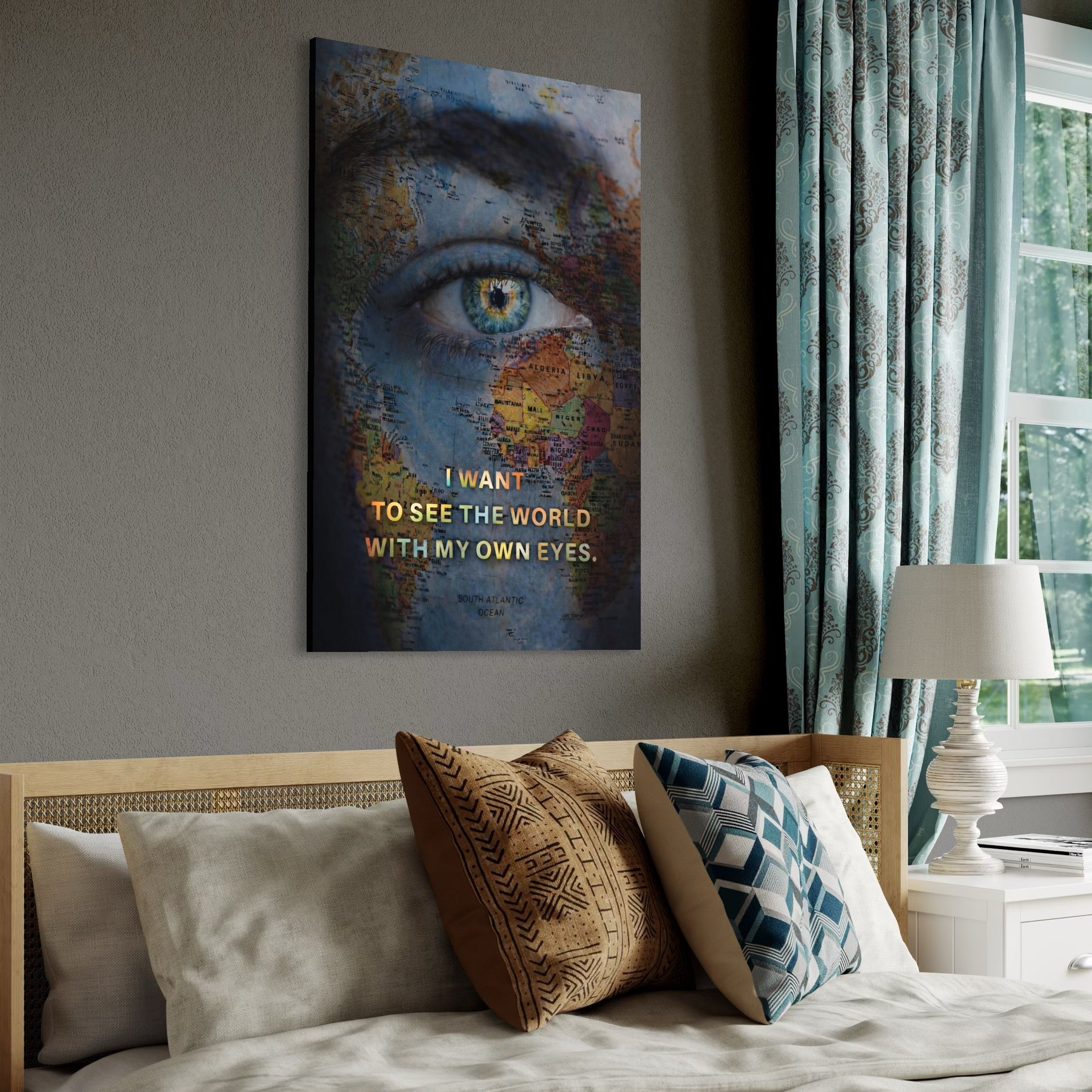 Tablou Canvas Premium, LuxCanva® Q1040, Lumea prin Ochii Ei, Ochi, Harta Lumii, Viziune, Geografie, Calatorie, Libertate, Cunoastere, Birou, Dormitor