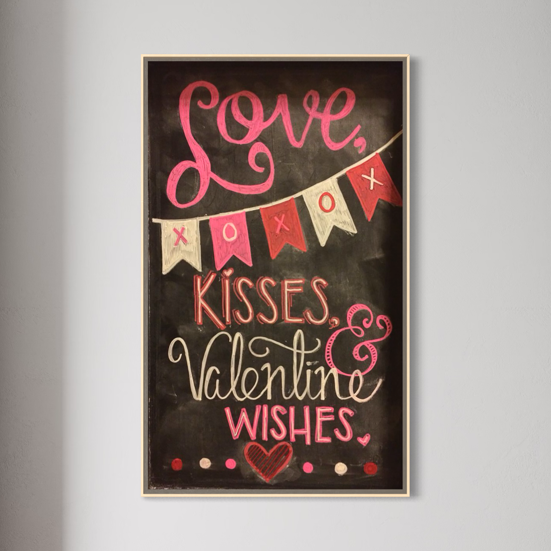 Tablou Canvas Premium, LuxCanva® E1076, XOXO, Cu Iubire, Dragoste, Mesaj, Zi, Indragostiti, Cadou, Litere, Scrisoare, Iubire, Valentine’s Day, Tabla, Scriere, Creta, Living, Dormitor