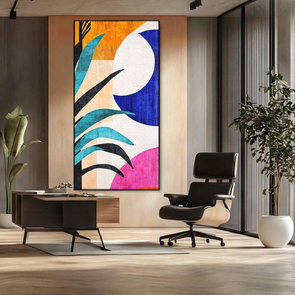 Tablou canvas cu tablou canvas cu frunza abstracta si forme geometrice, in rama de aluminiu negru, pe perete intr-un birou