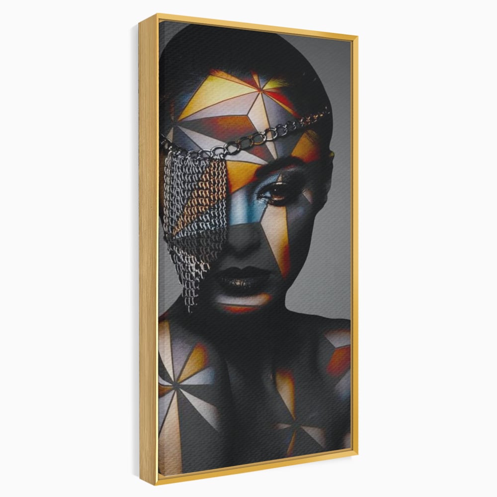 Tablou canvas cu tablou canvas cu portret feminin si lanturi, in rama de aluminiu auriu