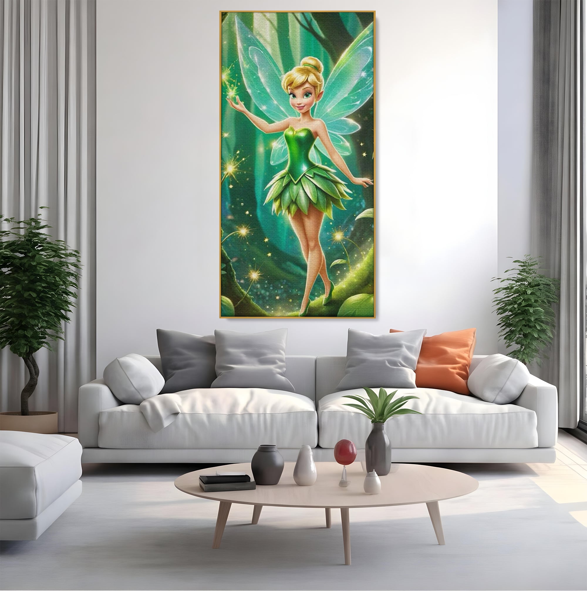 Tablou canvas cu tablou canvas cu zana tinker bell, in rama de aluminiu auriu, pe perete intr-un living