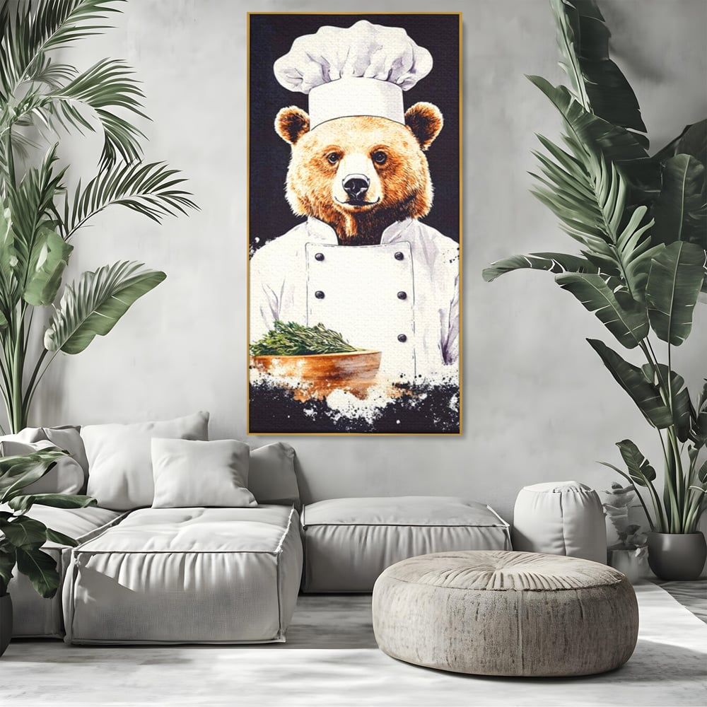 Tablou canvas cu tablou canvas cu urs bucatar, in rama de aluminiu auriu, pe perete intr-un living