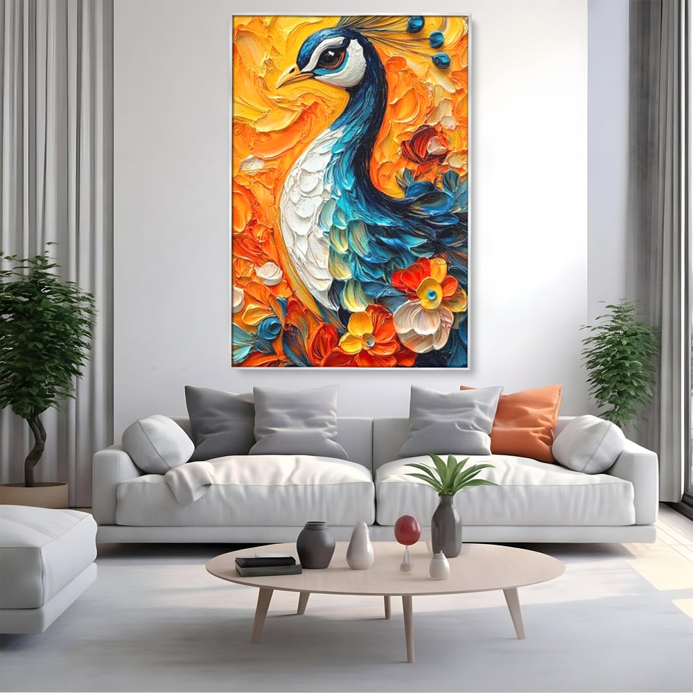 Tablou canvas cu tablou canvas cu paun pictat, in rama de aluminiu argintiu, pe perete intr-un living