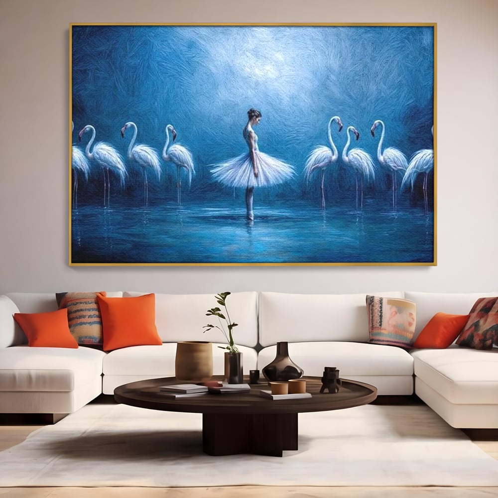 Tablou canvas cu tablou canvas cu balerina si flamingo, in rama de aluminiu auriu, pe perete intr-un living