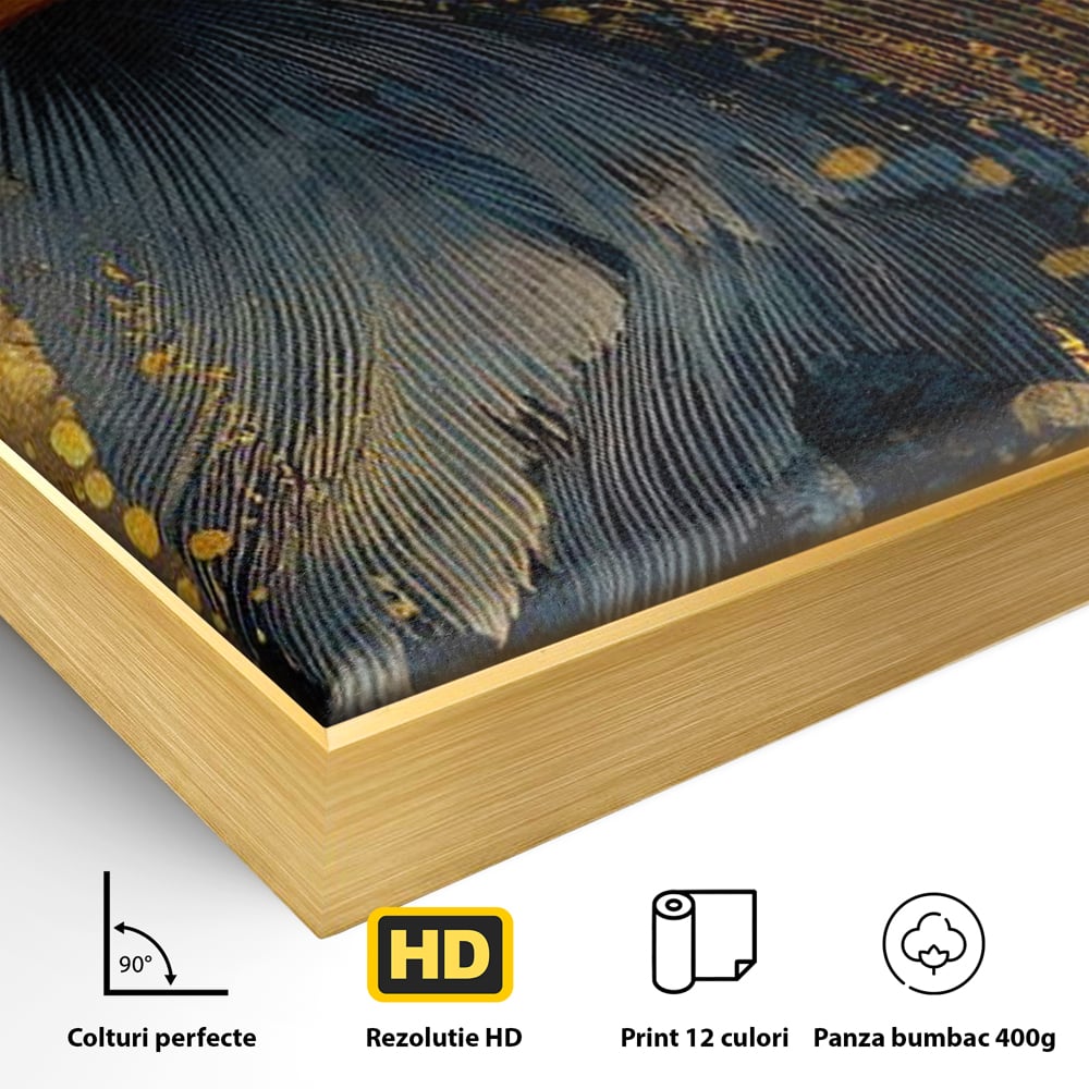 Detaliu al suprafetei: tablou canvas cu vultur in profil, in rama de aluminiu auriu