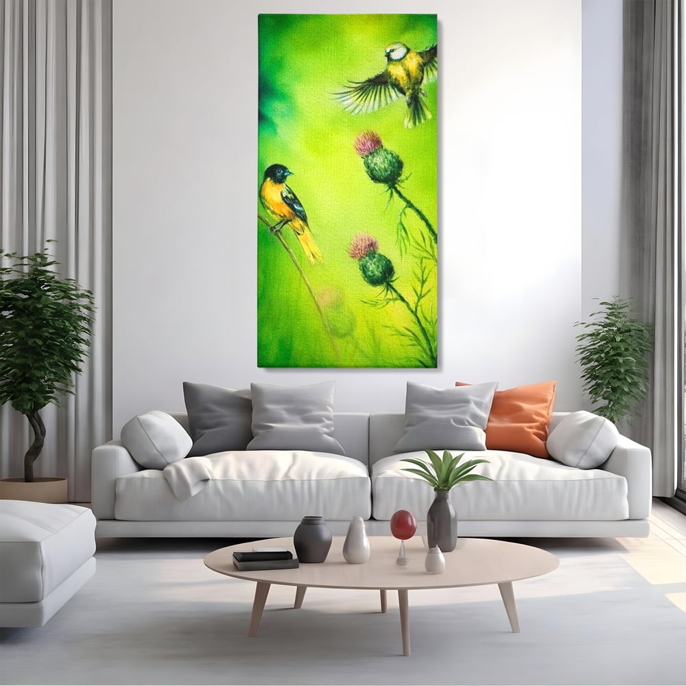 Tablou canvas cu tablou canvas cu pasari si ciulini, fara rama, pe sasiu de lemn, pe perete intr-un living