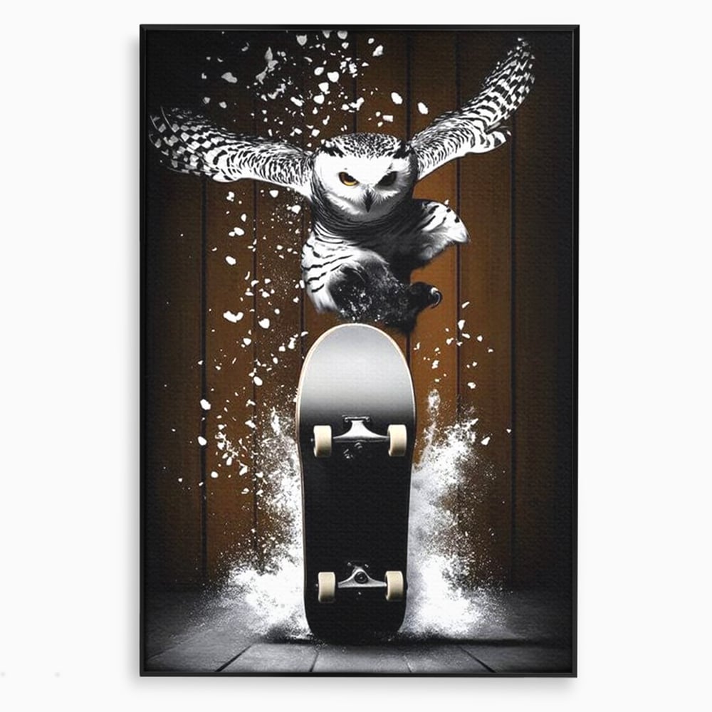 Tablou canvas cu tablou canvas cu bufnita pe skateboard, in rama de aluminiu negru