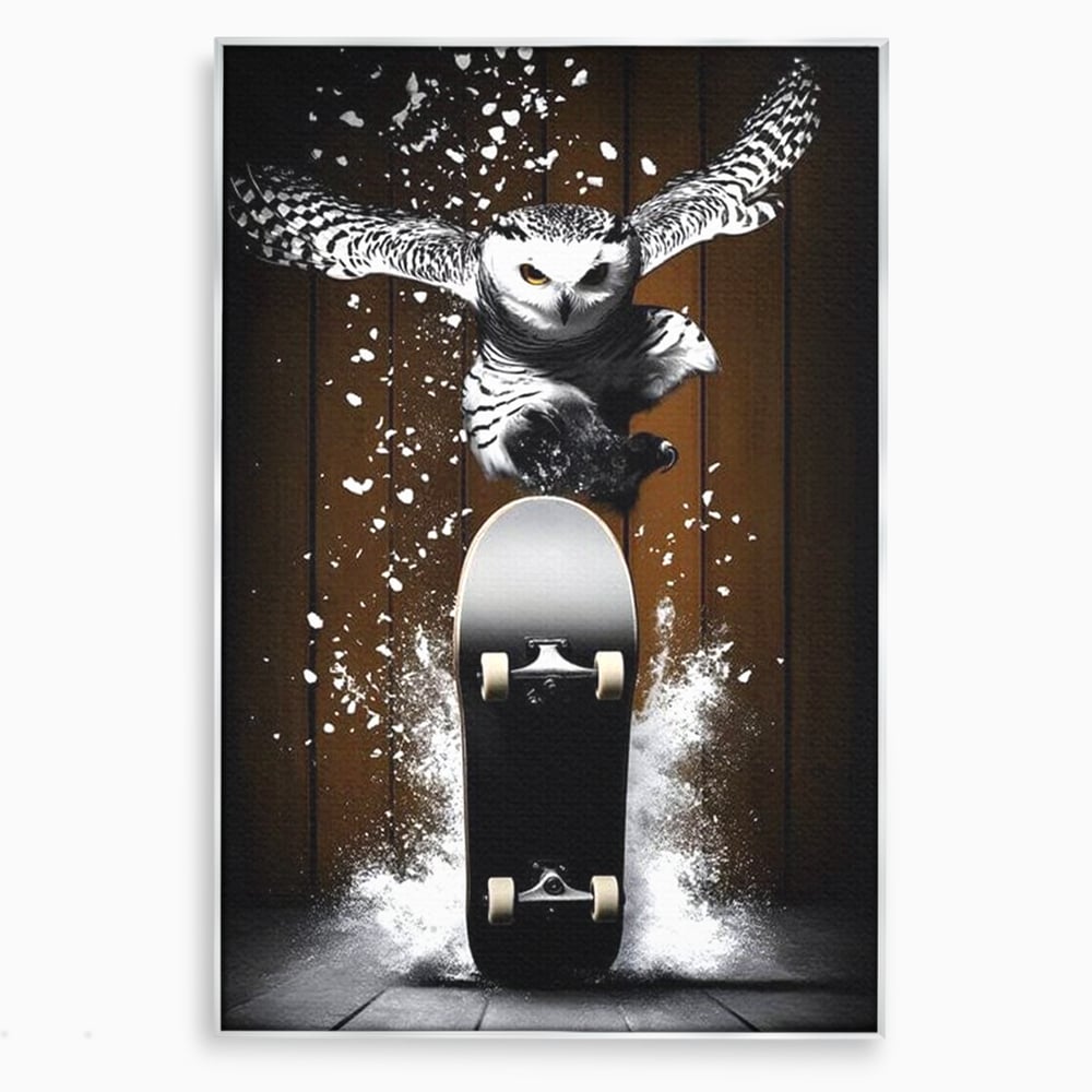 Tablou canvas cu tablou canvas cu bufnita pe skateboard, in rama de aluminiu argintiu