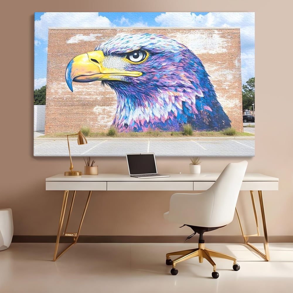 Tablou canvas cu tablou canvas cu vultur graffitti pe zid de caramida, fara rama, pe sasiu de lemn, pe perete intr-un birou