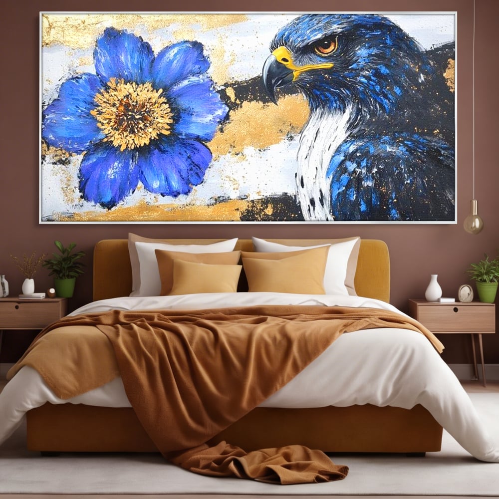 Tablou canvas cu pictura canvas cu soim si floare, in rama de aluminiu argintiu, pe perete intr-un dormitor