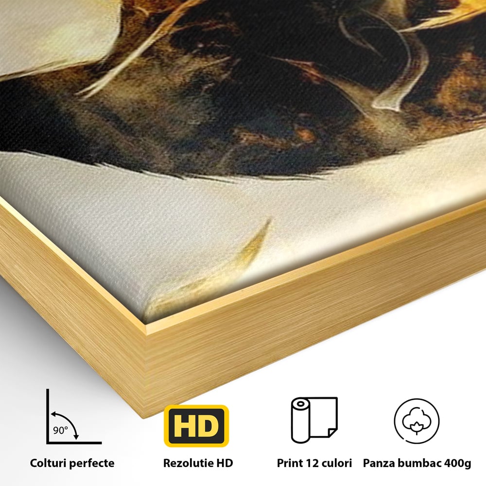Detaliu al suprafetei: tablou canvas cu un corb in zbor, in rama de aluminiu auriu