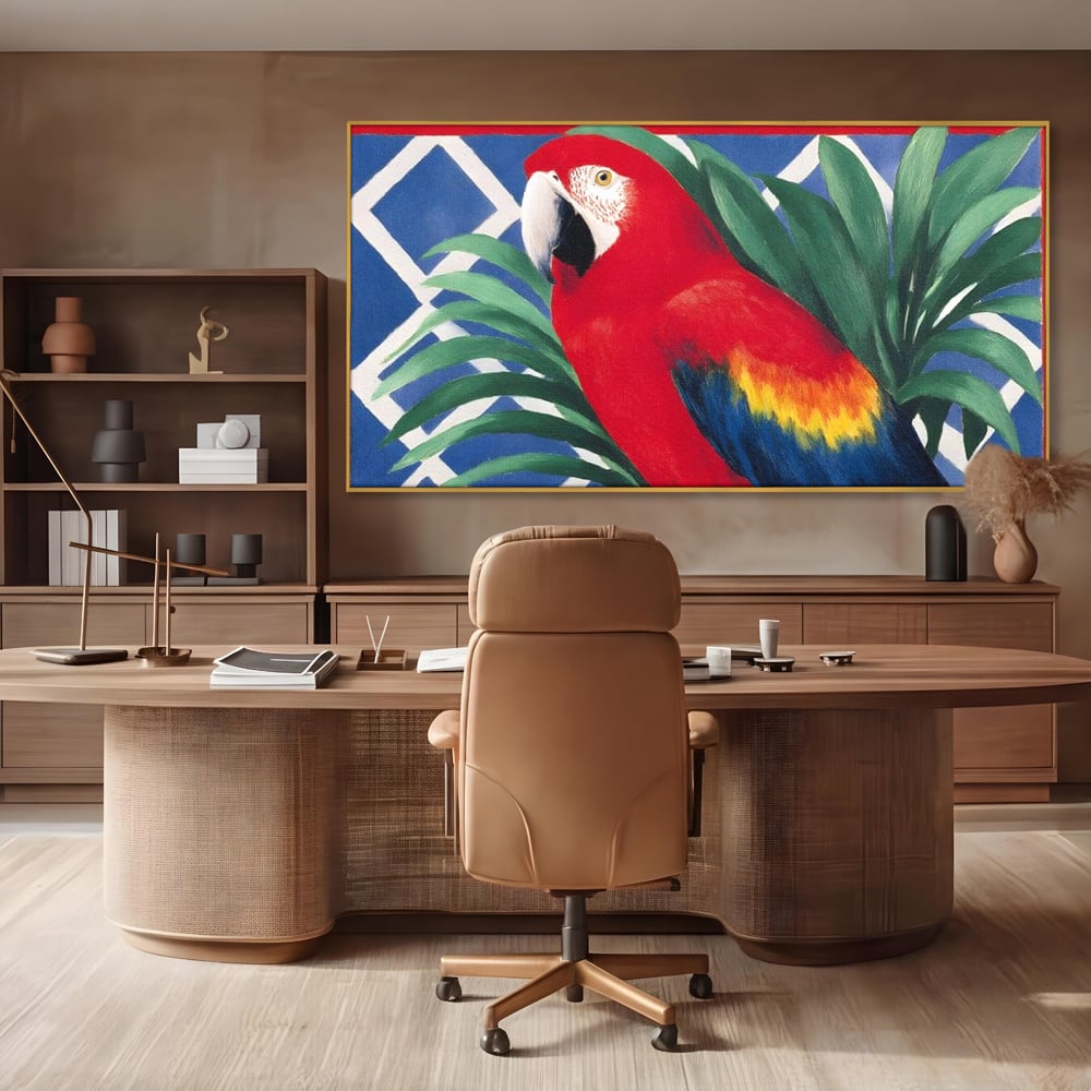 Tablou canvas cu tablou canvas cu papagal rosu, in rama de aluminiu auriu, pe perete intr-un birou