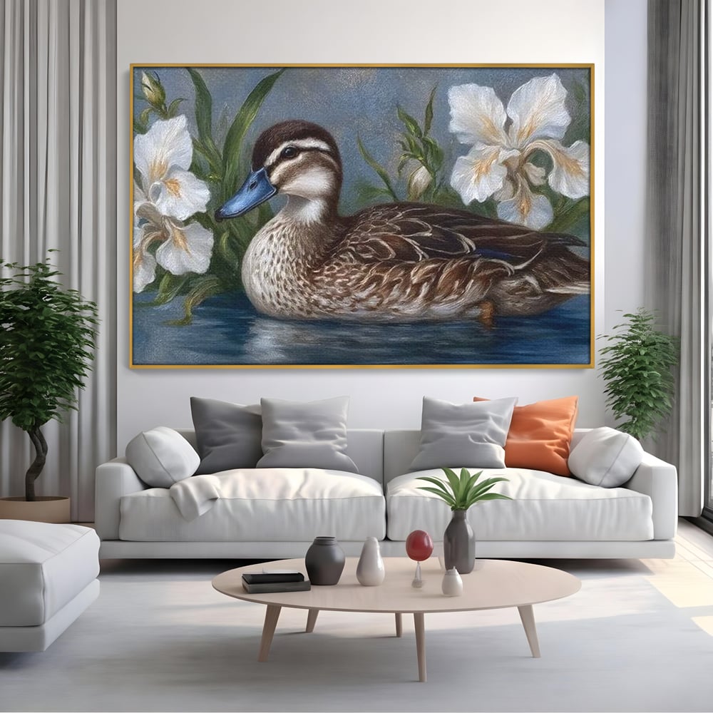 Tablou canvas cu tablou canvas cu rata si crini albi, in rama de aluminiu auriu, pe perete intr-un living