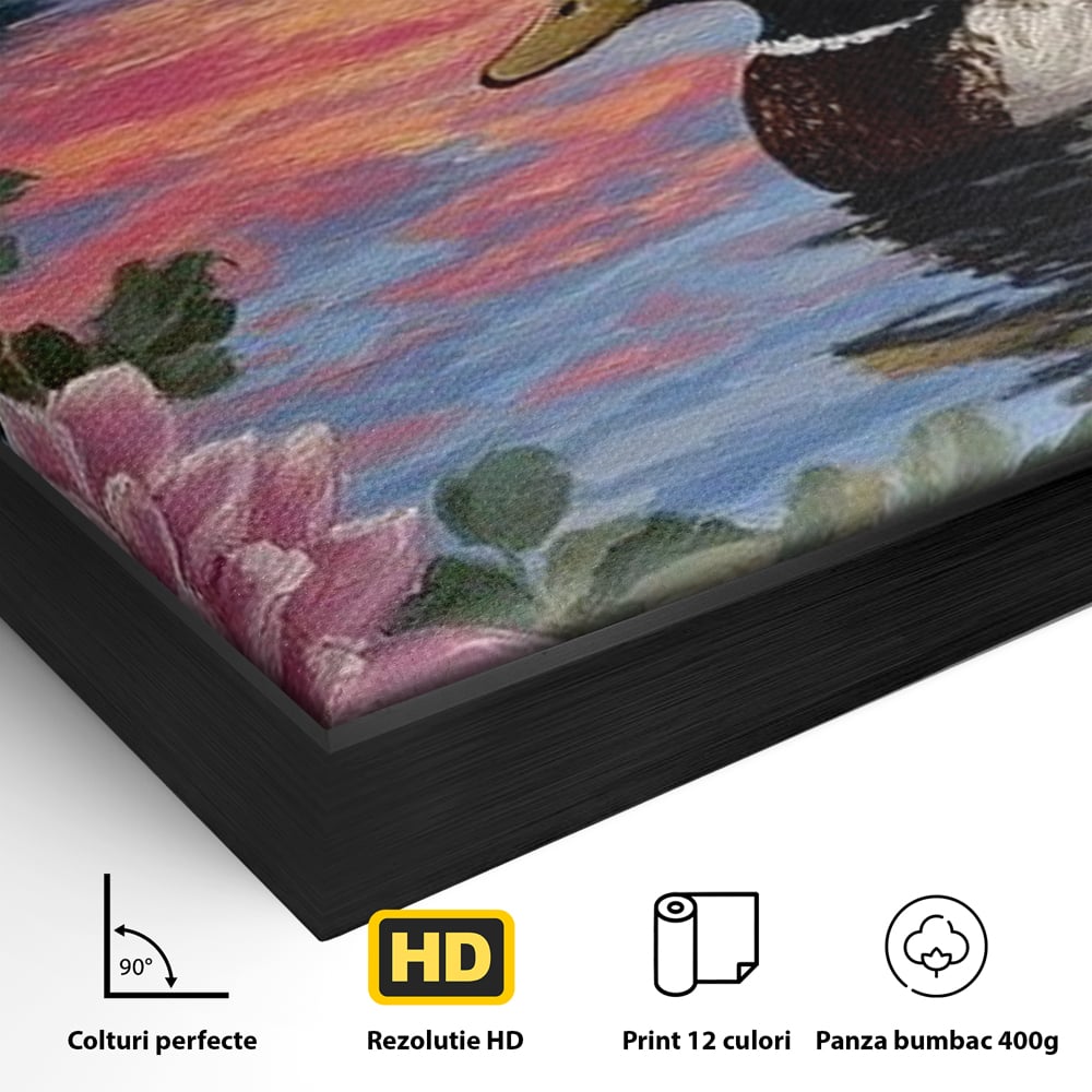 Detaliu al suprafetei: tablou canvas cu rata si nufar pe lac, in rama de aluminiu negru