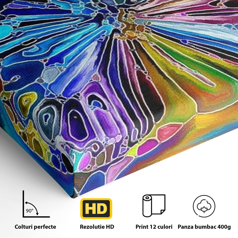 Detaliu al suprafetei: tablou canvas cu fluture mozaic multicolor, fara rama, pe sasiu de lemn