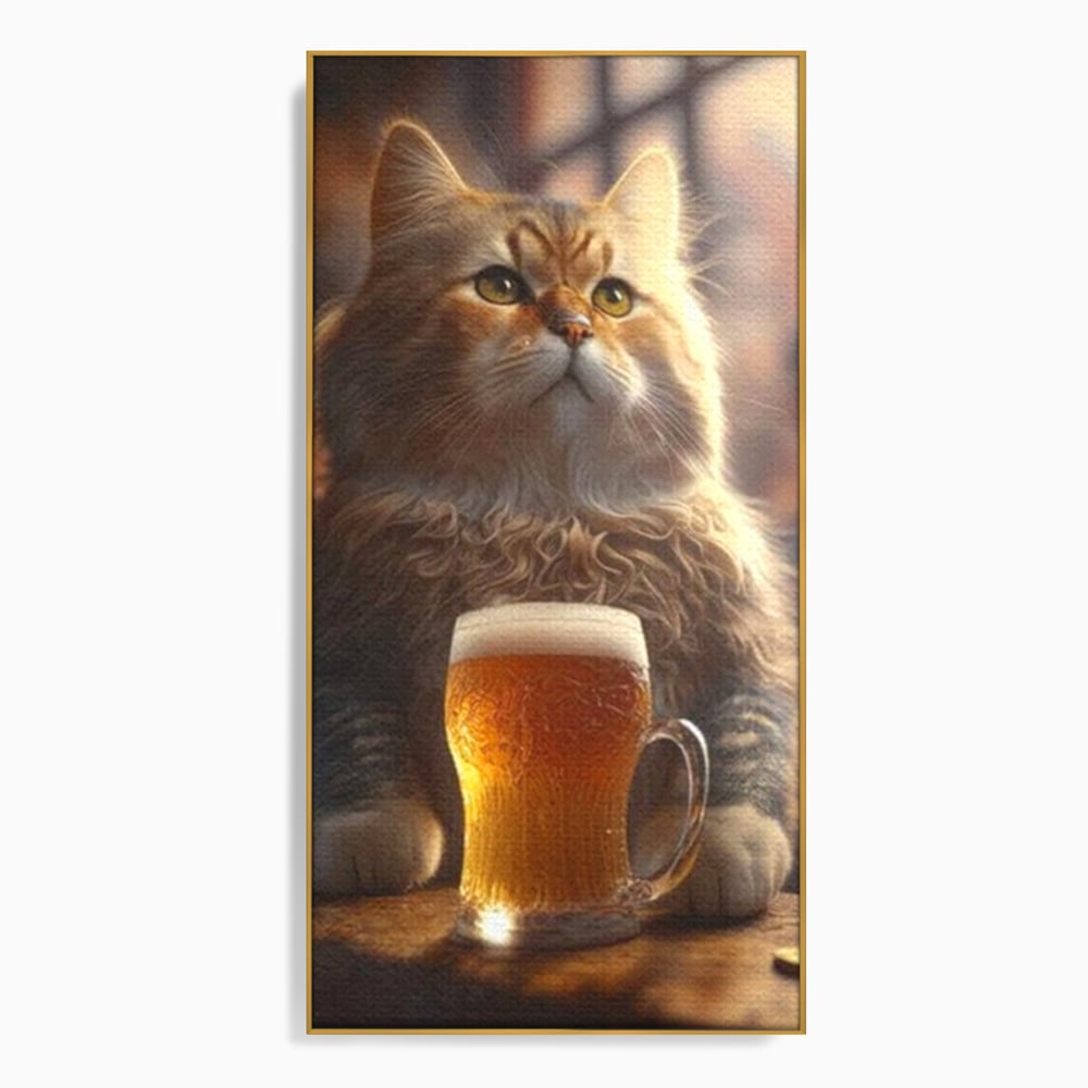 Tablou canvas cu tablou canvas cu motan pufos si halba de bere, in rama de aluminiu auriu