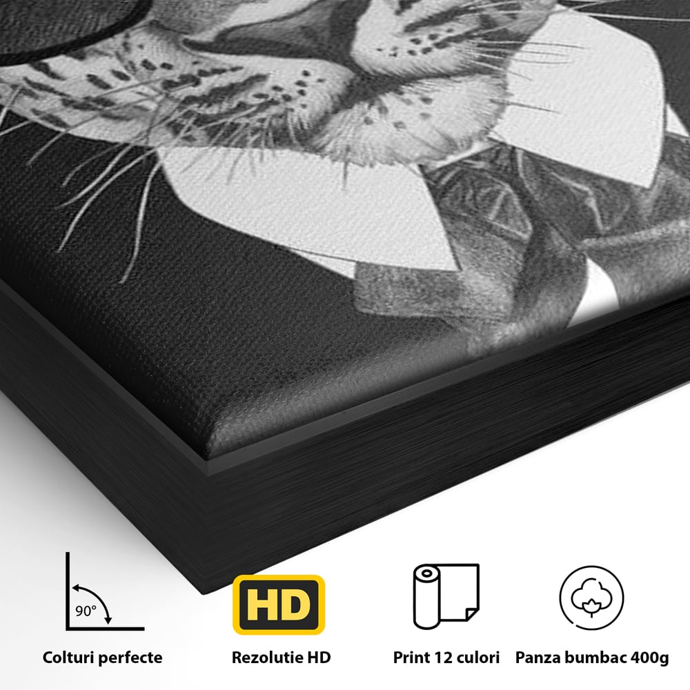 Detaliu al suprafetei: ilustratie portret leopard gentleman, in rama de aluminiu negru