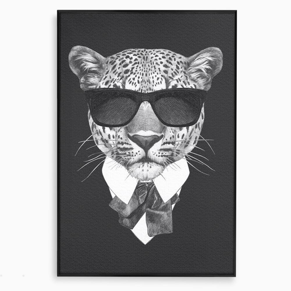 Tablou canvas cu ilustratie portret leopard gentleman, in rama de aluminiu negru