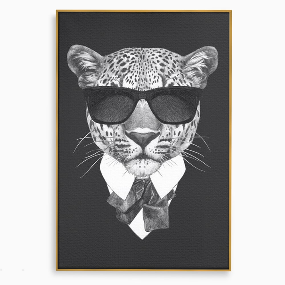Tablou canvas cu ilustratie portret leopard gentleman, in rama de aluminiu auriu