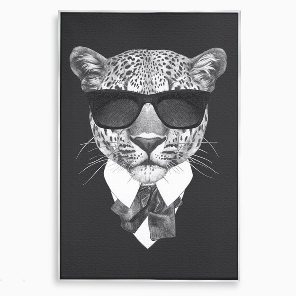Tablou canvas cu ilustratie portret leopard gentleman, in rama de aluminiu argintiu